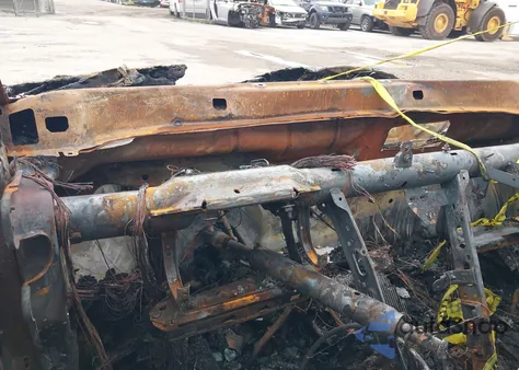 2018 Chevrolet Impala 1Lt z USA, uszkodzony, nr VIN 2G1105S31J9105039